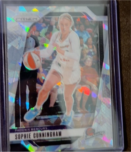 2024 Panini Prizm WNBA #117 Sophie Cunningham — front