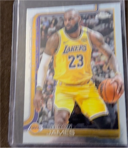 2025-26 Topps Chrome #127 LeBron James — front