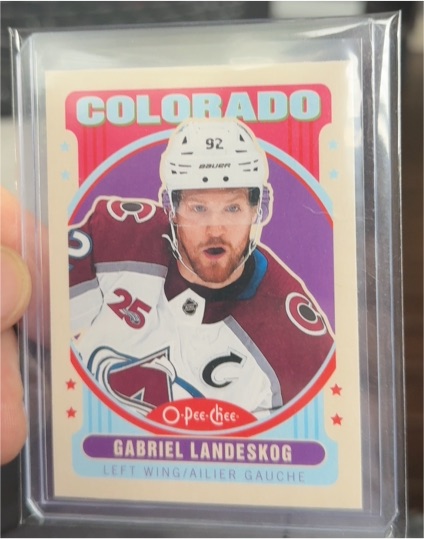 2021-22 O-Pee-Chee Retro #161 Gabriel Landeskog — front