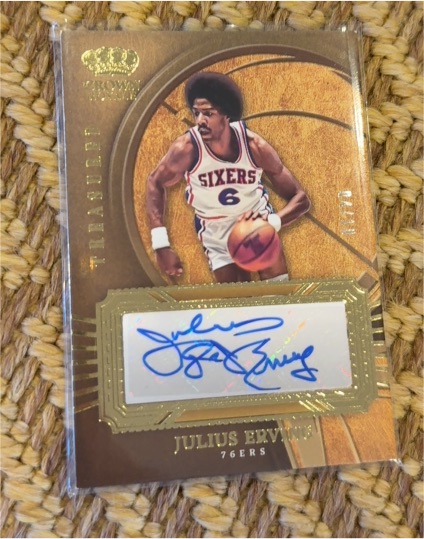 2015-16 Panini National Treasures Scripts Auto Julius Erving — front