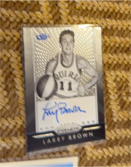 2018 Panini Prizm #11 Larry Brown — front