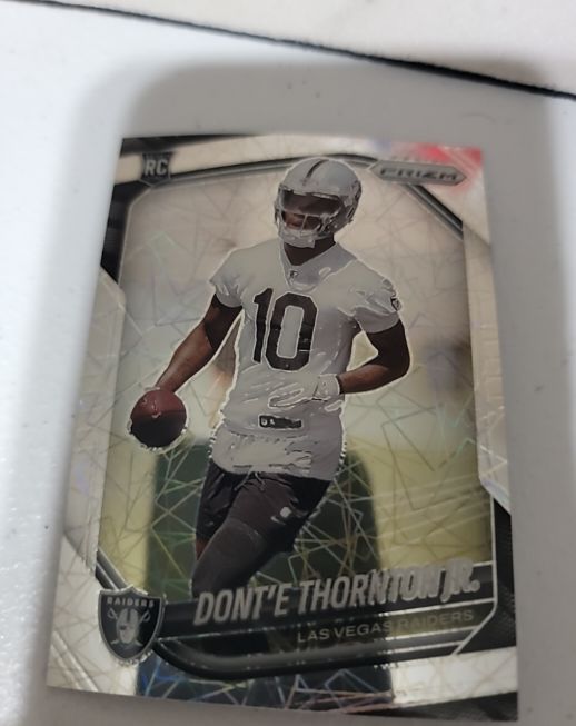 2022 Prizm #RC Donte Thornton Jr. — front