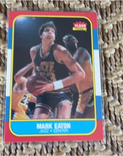 1986-87 Fleer #28 Mark Eaton — front