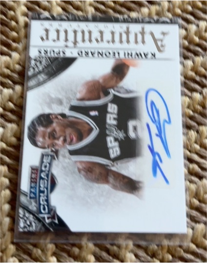 2013-14 Panini Crusade Apprentice Signatures #4 Kawhi Leonard — front