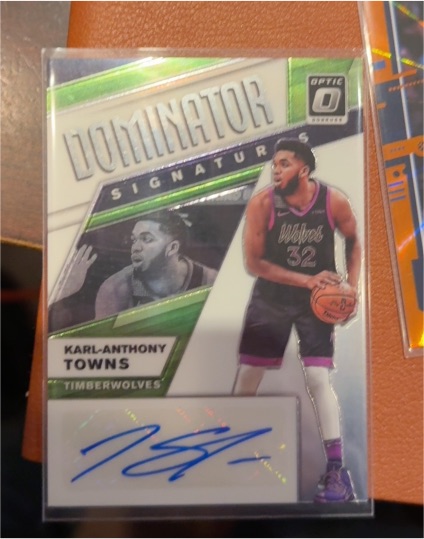 2019-20 Panini Donruss Optic Dominator Signatures #DS-KAT Karl-Anthony Towns — front