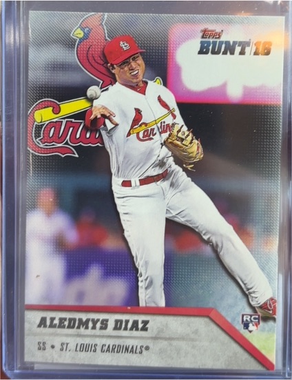 2016 Topps Bunt #11 Aledmys Diaz St. Louis Cardinals RC — front