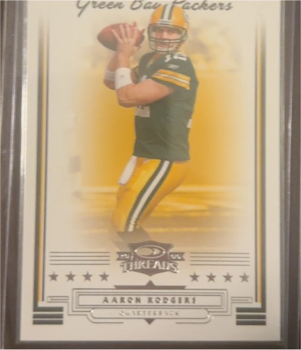 2006 Donruss Threads #10 Aaron Rodgers — front