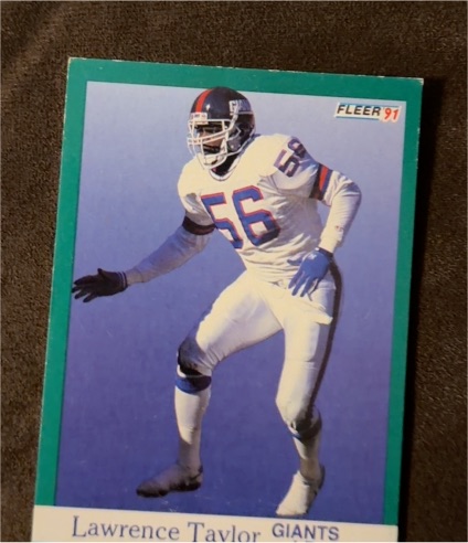 1991 Fleer #319 Lawrence Taylor — front
