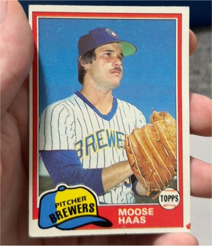 1981 Topps #327 Moose Haas — front