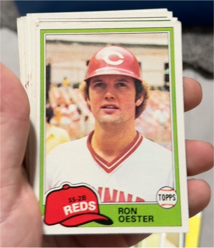 1981 Topps #21 Ron Oester — front
