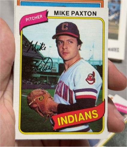 1980 Topps #388 Mike Paxton — front