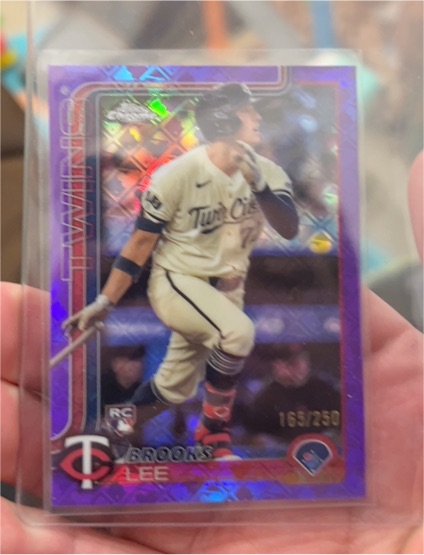 2025 Topps Chrome #234 Brooks Lee — front