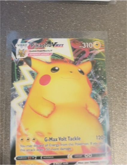 2020 Pokémon Vivid Voltage #044/185 Pikachu VMAX — front
