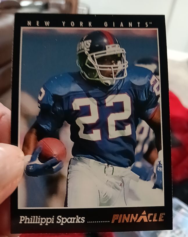 1993 Pinnacle #330 Phillippi Sparks — front