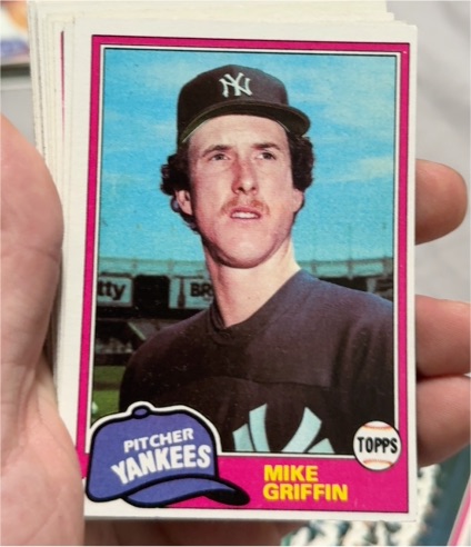 1981 Topps #483 Mike Griffin — front