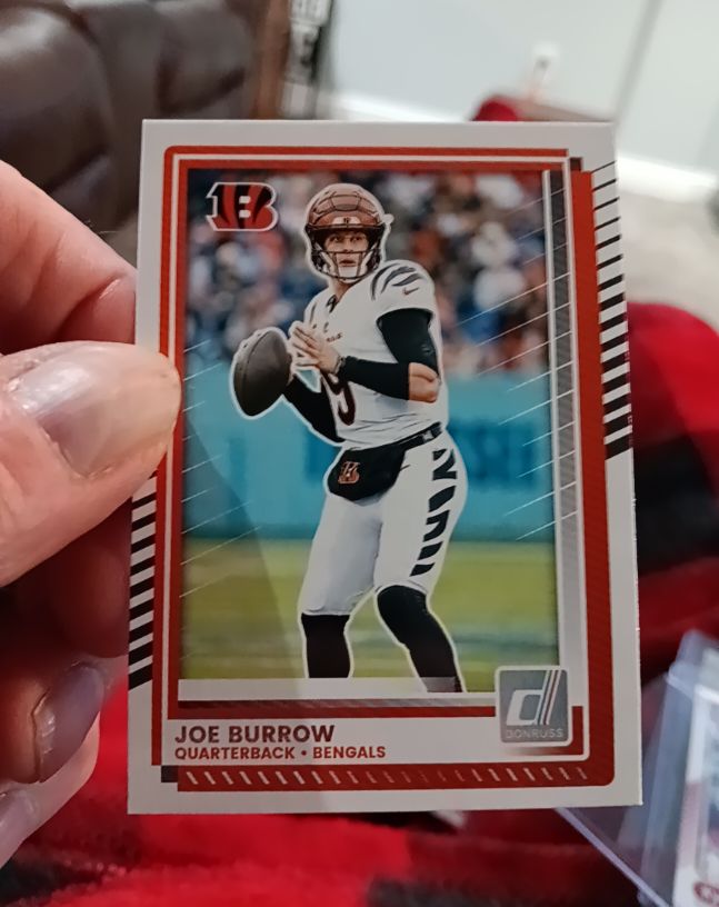 2025 Panini Donruss #214 Joe Burrow — front