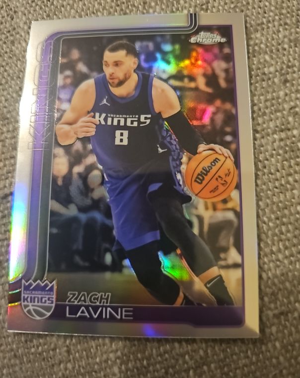 2025-26 Topps Chrome #232 Zach LaVine — front