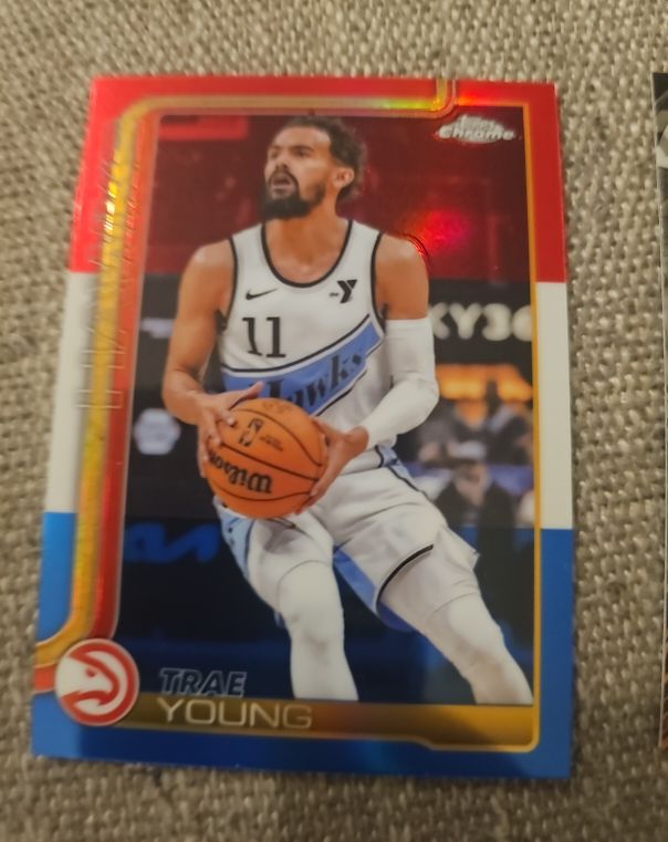 2025-26 Topps Chrome #5 Trae Young — front