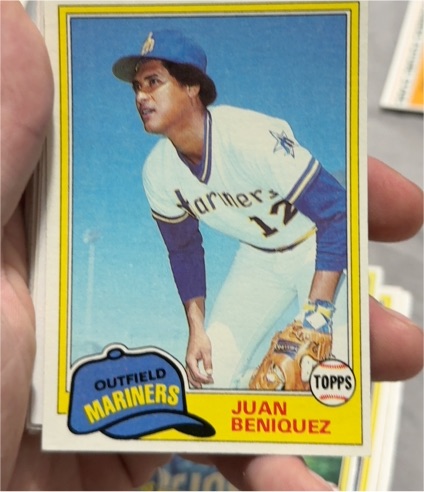 1981 Topps #306 Juan Beniquez — front