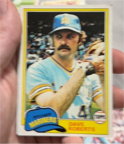 1981 Topps #57 Dave Roberts — front