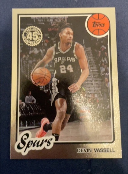 2025-26 Topps #80BK-7 Devin Vassell 1980-81 Topps Basketball — front