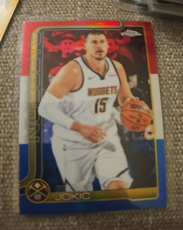 2025-26 Topps Chrome #25 Nikola Jokic — front