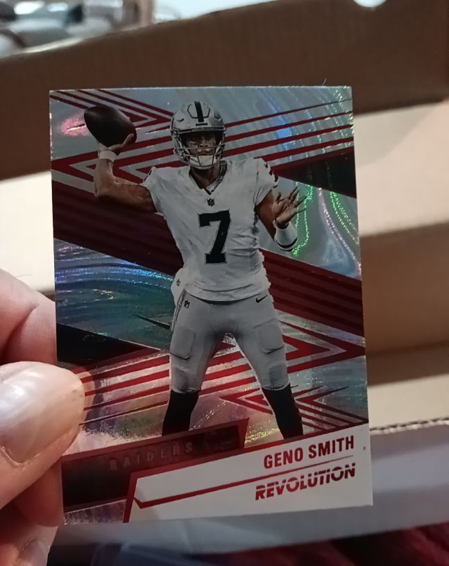 2025 Panini Revolution #152 Geno Smith — front