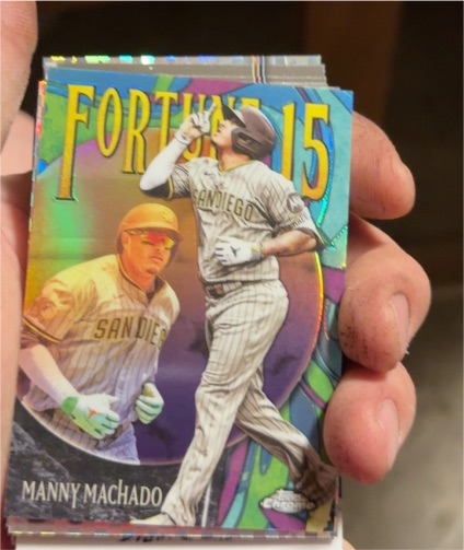 2025 Topps Chrome Update Fortune 15 #F15-4 Manny Machado — front