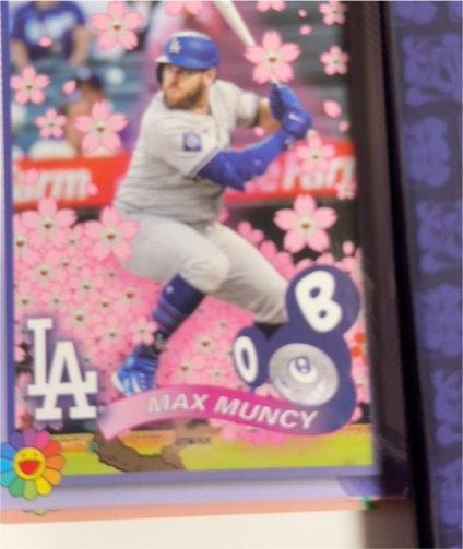 2025 Topps MLB Tokyo Series #23 Max Muncy — front