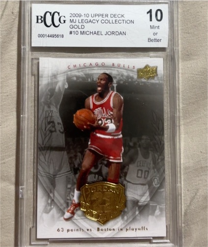 2009-10 Upper Deck MJ Legacy Collection Gold #10 Michael Jordan — front