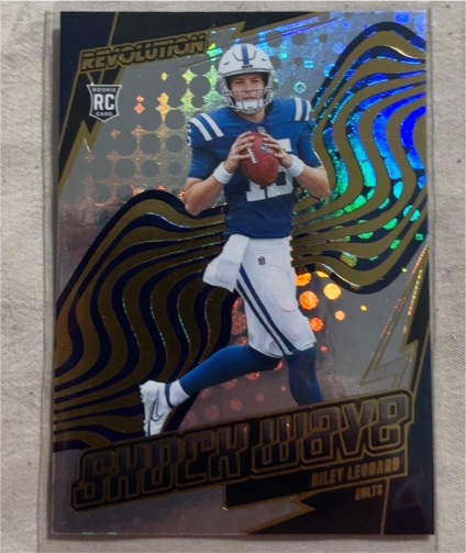 2025 Panini Revolution #32 Riley Leonard — front