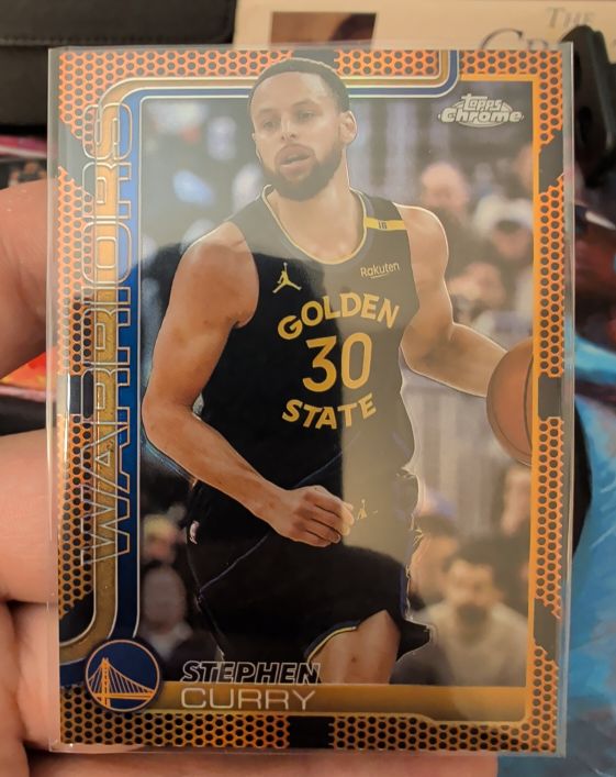 2025-26 Topps Chrome #201 Stephen Curry — front