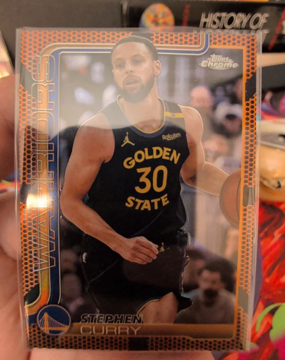 2025-26 Topps Chrome #201 Stephen Curry — front