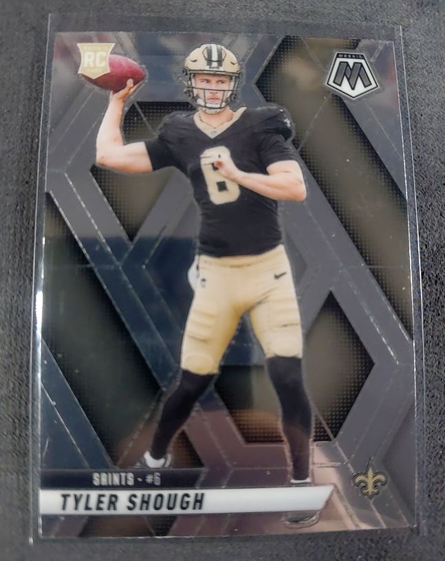 2025 Panini Mosaic #312 Tyler Shough — front
