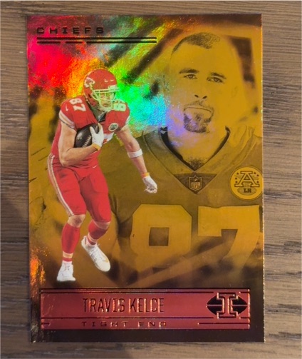 2021 Panini Illusions #25 Travis Kelce — front