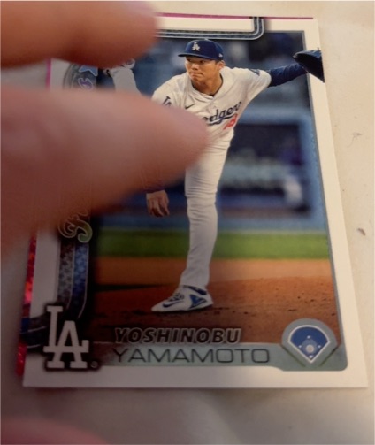 2025 Topps #231 Yoshinobu Yamamoto — front