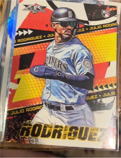 2022 Topps Fire #107 Julio Rodriguez Rookie — front