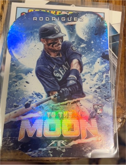 2022 Topps Fire #TTM-18 Julio Rodriguez To The Moon — front