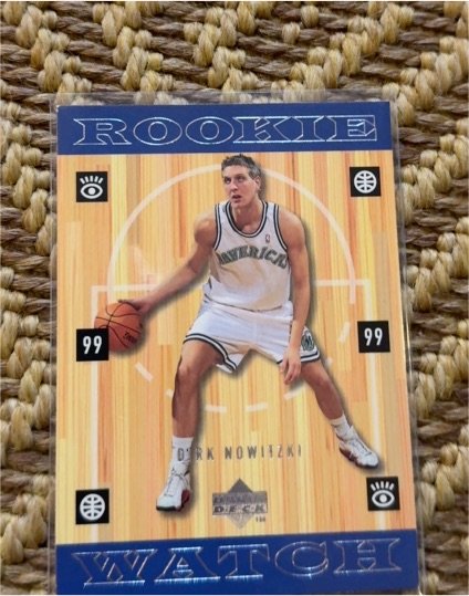 1998-99 Upper Deck #320 Dirk Nowitzki Rookie Watch — front
