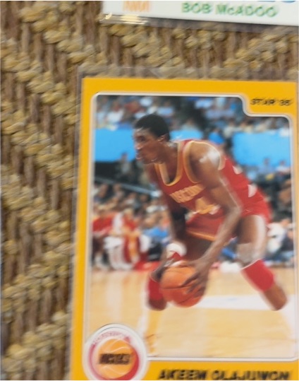 1984-85 Star #237 Akeem Olajuwon — front
