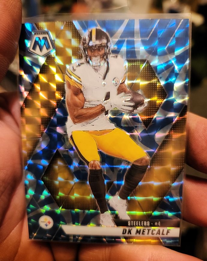 2024 Panini Mosaic #4 DK Metcalf — front