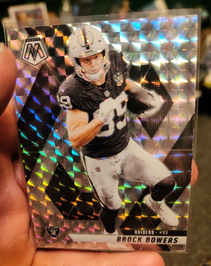 2025 Panini Mosaic #89 Brock Bowers — front