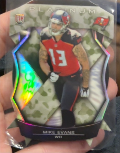 2014 Topps Platinum Camo Die Cut #Mike Evans — front