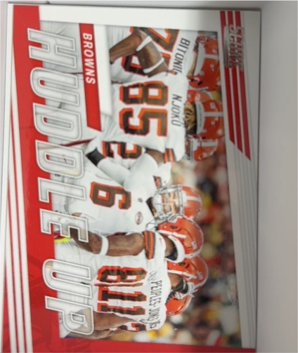 2022 Score #HU-CLE Cleveland Browns Huddle Up Cleveland Browns — front