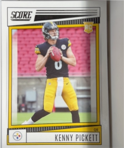 2022 Panini Score #301 Kenny Pickett — front