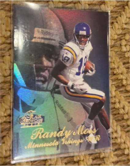 1998 Fleer Flair Showcase Row 3 #5 Randy Moss Rookie Card — front