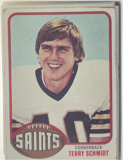 1976 Topps #247 Terry Schmidt — front