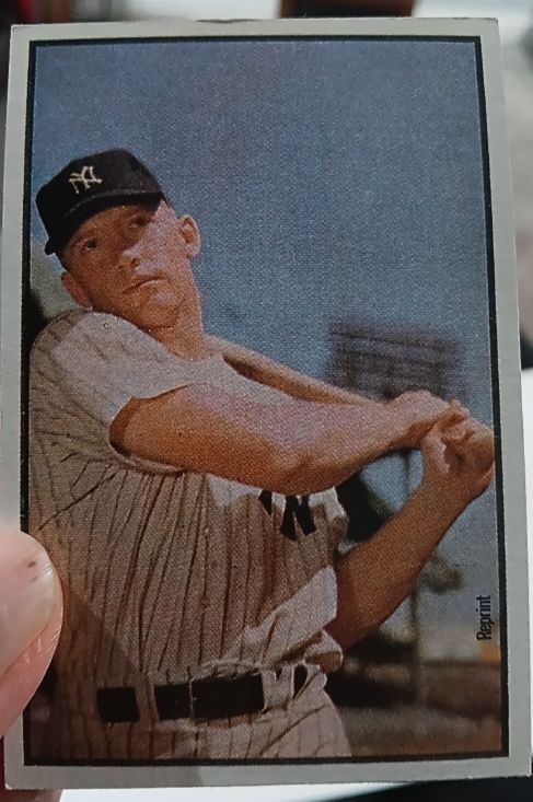 1989 Bowman Reprint #NNO Mickey Mantle — front