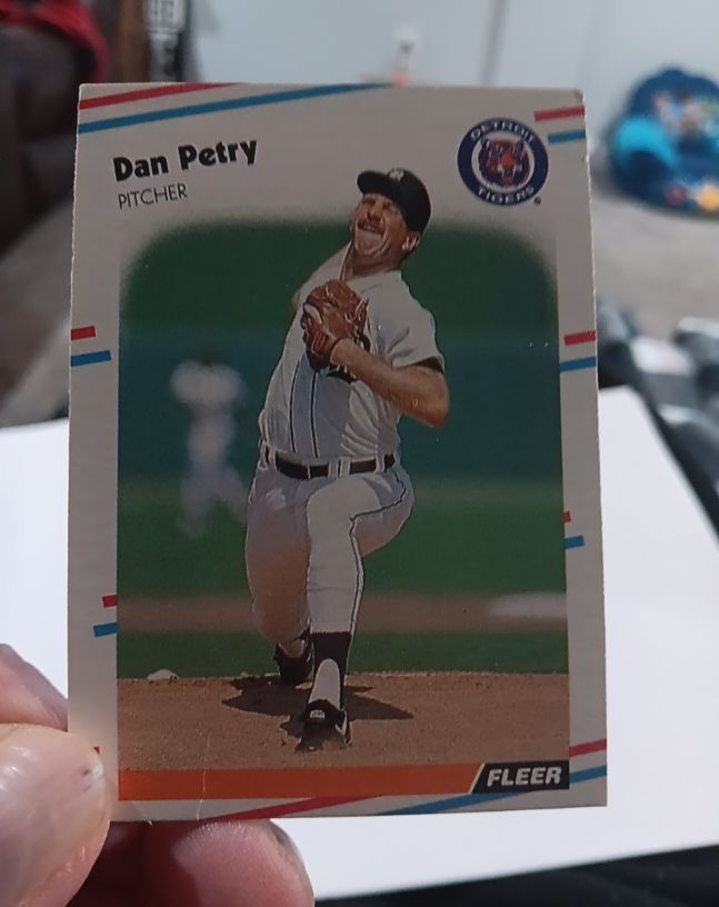 1988 Fleer #67 Dan Petry — front