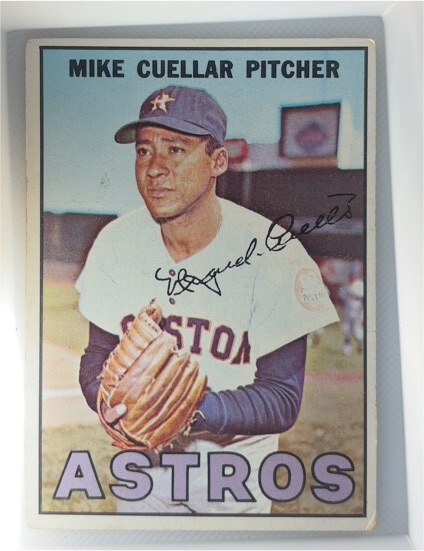 1967 Topps #97 Mike Cuellar — front